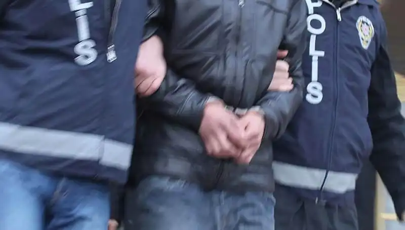 Kütahya’da Uyuşturucu Operasyonu: 5 Şüpheli Tutuklandı