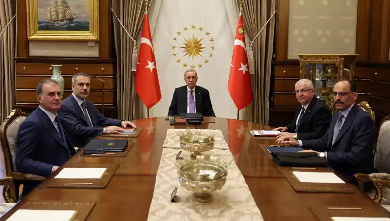 Beştepe'de Gerilim Zirvesi: Erdoğan ve İŞB’nin Çatışma Stratejileri Görüşüldü