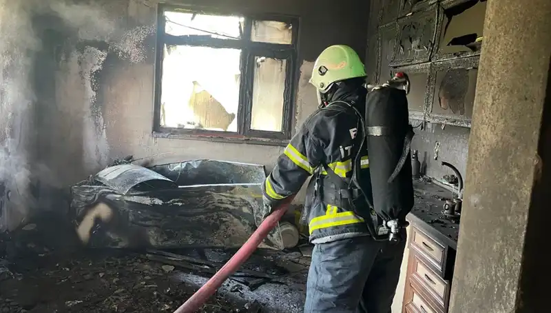 Yangın Mutfağında Korkutan Anlar: Yangın Her Yeri Kül Ettti