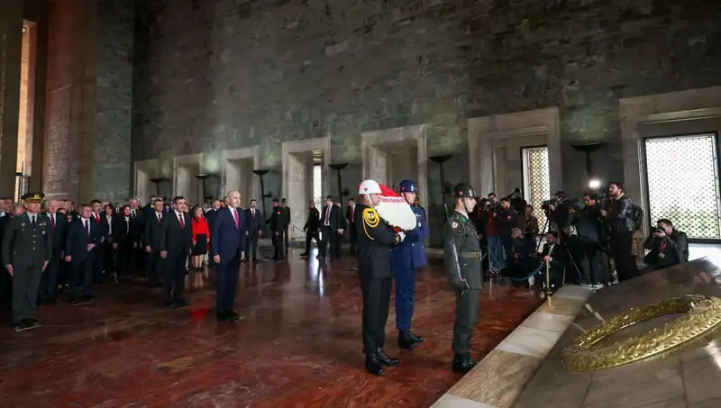 Devlet Erkanı, Anıtkabir’de Tarihi Bir Buluşma Gerçekleştirdi