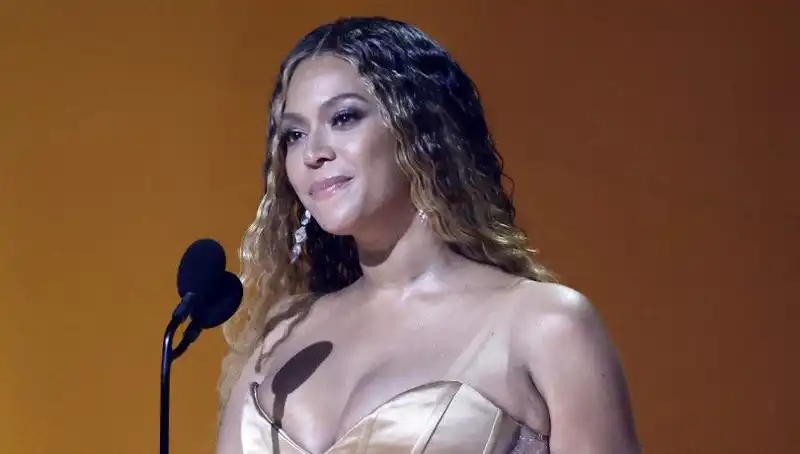 Beyoncé'nin Yayımlanmamış Şarkıları Hırsızlık Kurbanı Oldu!