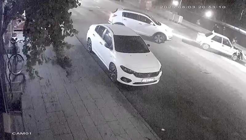 Yayalara Yol Vermek İsterken Kazaya Kurban Gidebilirsiniz!