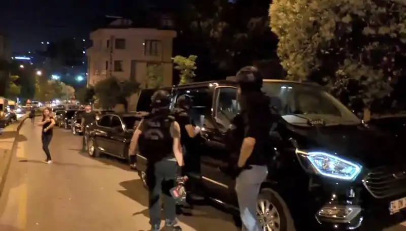 Türkiye’de Şok: Polisi Şehit Eden Silahın AR-GE Kılıfı ile Üretildiği Ortaya Çıktı
