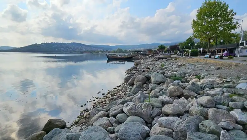 Sapanca Gölü'nde Su Seviyesi Düşüyor: Doğal Ekosistem Tehlikede mi?
