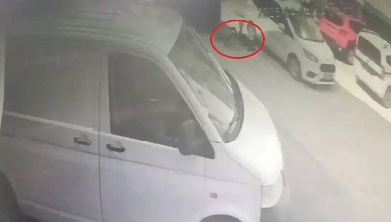 Bisiklet Sürerken Kazaya Karışan Küçük Çocuğun Hayatı Kıl Payı Kurtarıldı