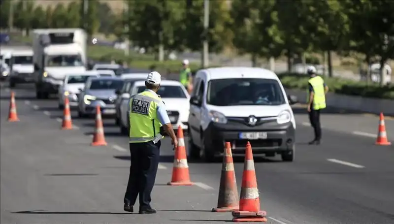 Tüneli Kapatan Konvoy: Neden ve Nasıl Gerçekleşti?