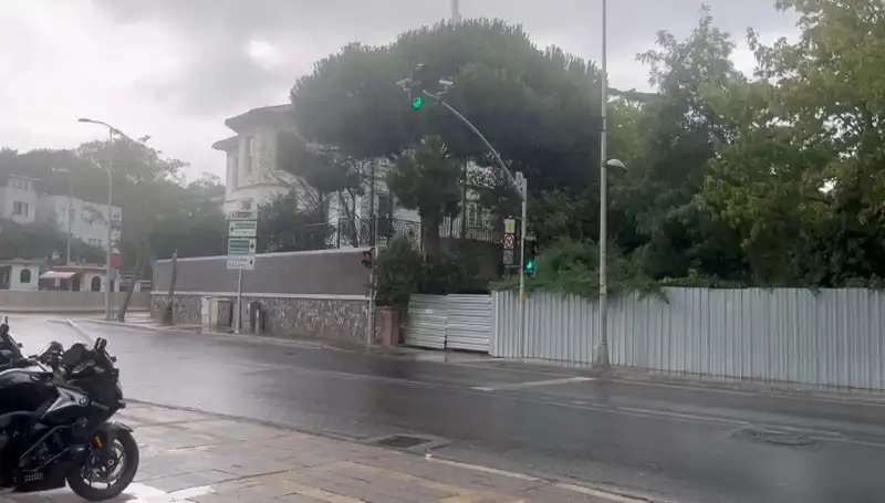 İstanbul'da Beklenen Sağanak Yağış, Şehri Rahatlatıyor!