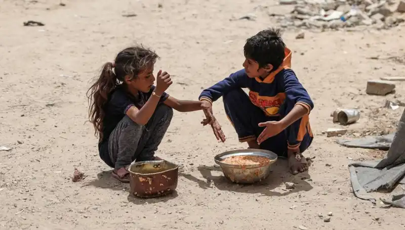 Gazze'de Savaşın Kurbanı: Dört Yaşındaki Çocuk Açlıktan Hayatını Kaybetti