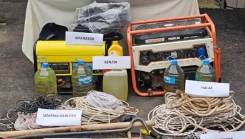 Kaçak Kazı ve Uyuşturucu Operasyonunda Flaş Gelişme: 9 Şüpheli Yakalandı