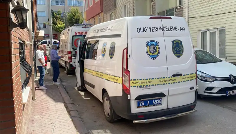 İki Çocuk Babası Adamın Evinde Gizemli Ölümü: Olayın Perde Arkası