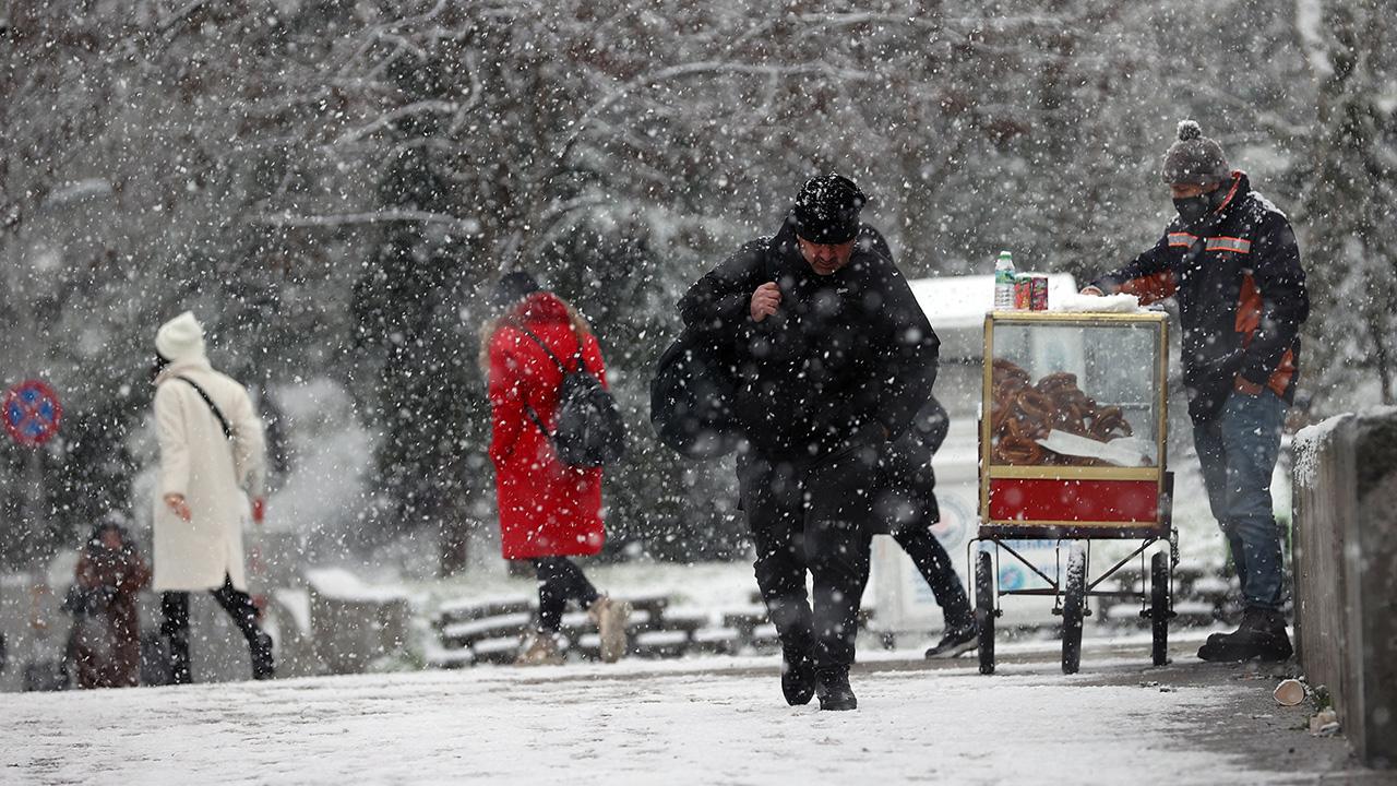 Meteoroloji'den Şiddetli Kar Yağışı Uyarısı!