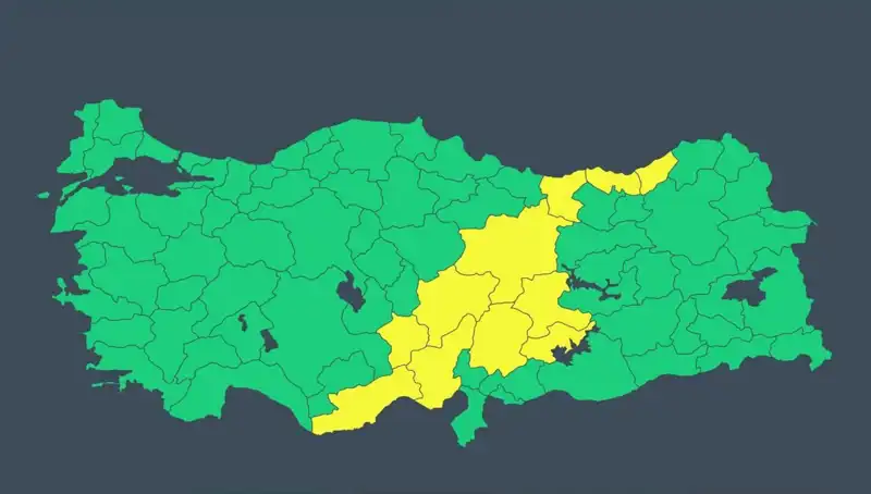 11 İlde Şiddetli Sağanak ve Fırtına Tehlikesi: Vatandaşlar Dikkat!