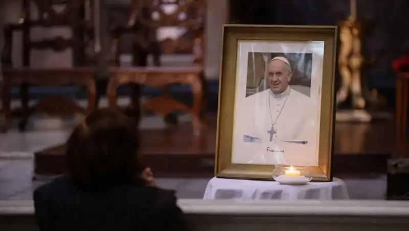 Papa Francis’in Vasiyeti ve Cenaze Detayları Açıklandı: Sırlarla Dolu Bir İhtida