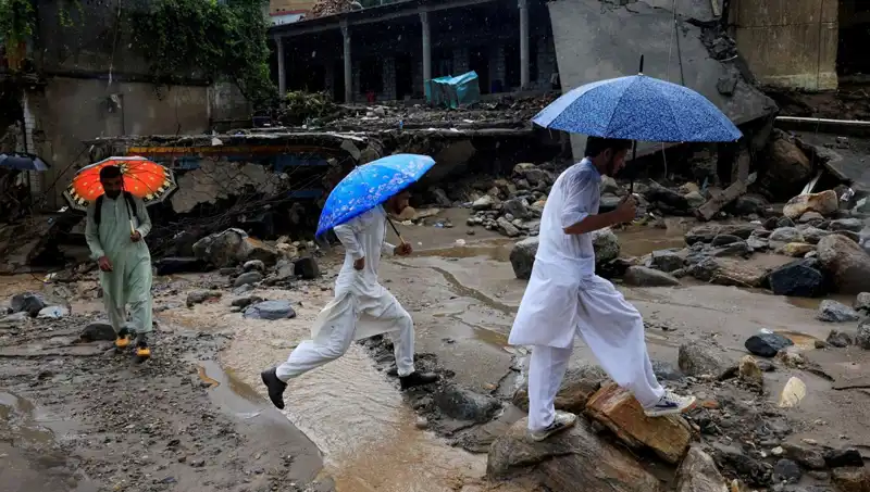 Pakistan'ı Vuran Sel Felaketi: DSÖ'den Tıbbi Malzeme Gönderimi