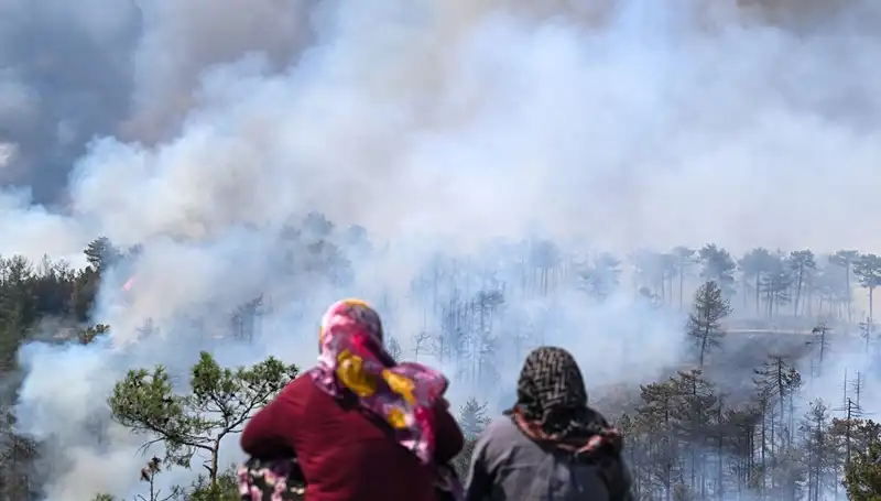 Bursa Yangınları Sonunda Söndü, Hava Kirliliği Korkutuyor